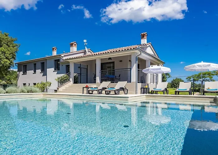 Villa Monte Uliveto By Istrialux Pula