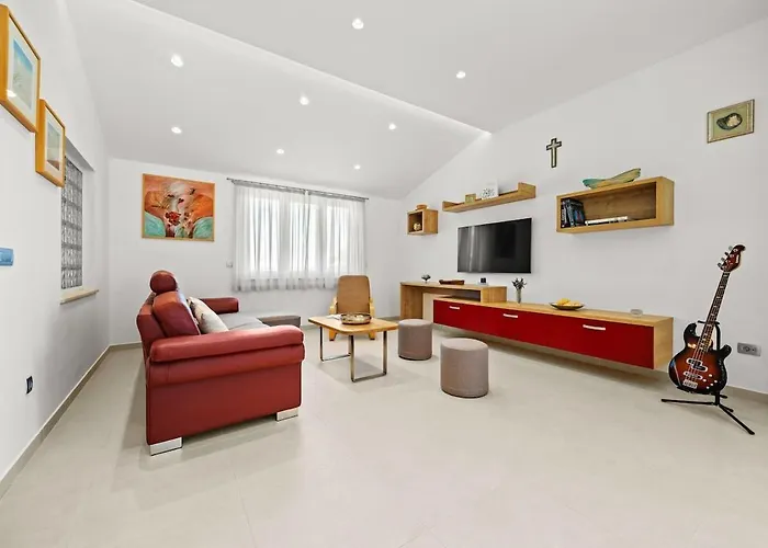 Villa Monte Uliveto By Istrialux *